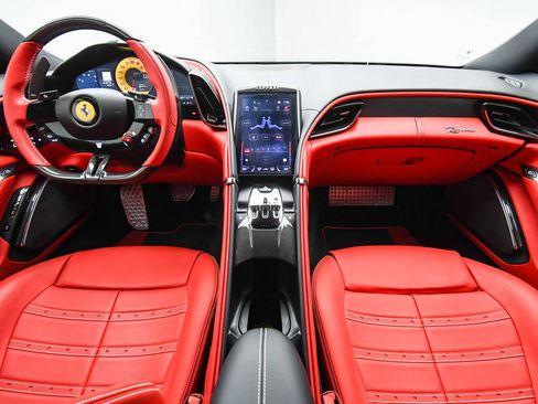 Certified 2024 Ferrari Roma image 13