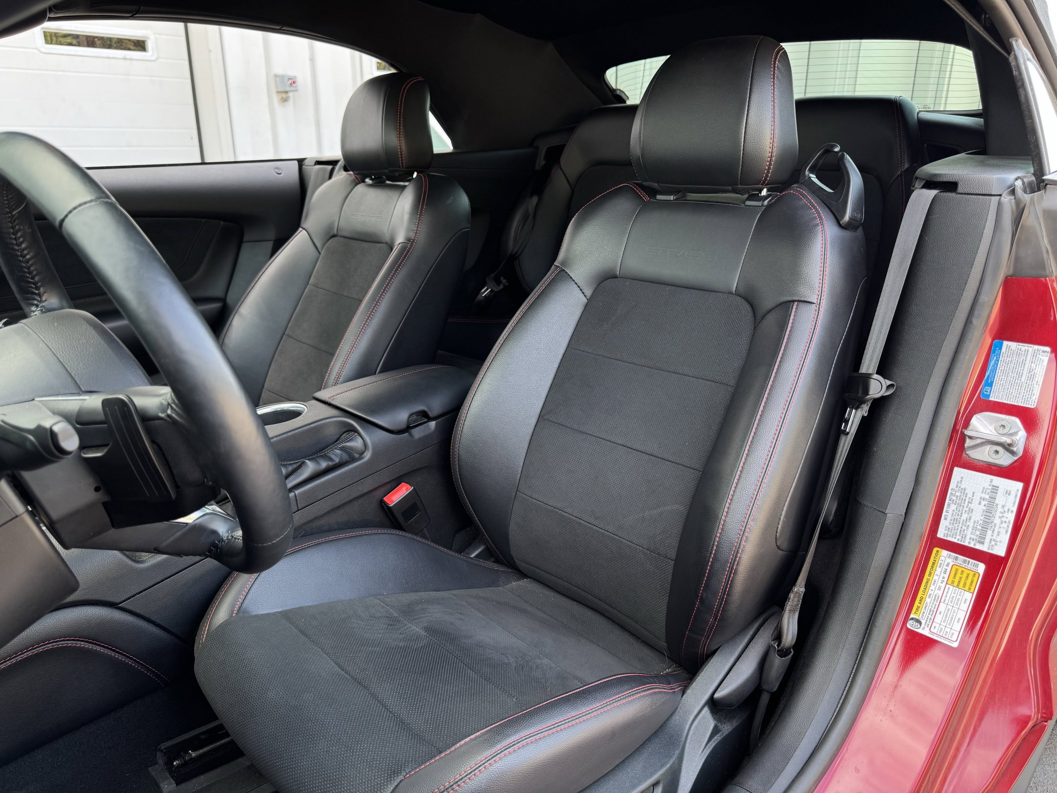 Used 2023 Ford Mustang GT Premium w/ GT Performance Package RWD image 29