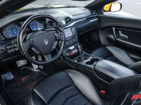 Used 2014 Maserati GranTurismo Sport RWD image 2