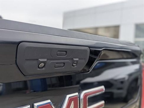 Used 2020 GMC Sierra 1500 AT4 w/ AT4 Premium Package image 18