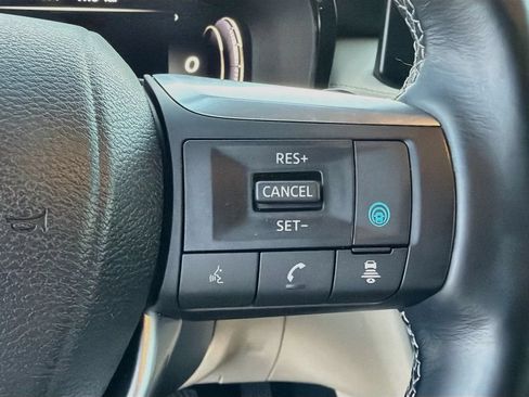 Used 2022 INFINITI QX60 Sensory w/ Cargo Package AWD/4WD image 41