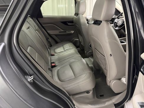 Used 2020 Jaguar F-PACE R-Sport image 8