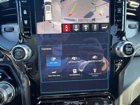 Used 2022 RAM 1500 Limited image 13