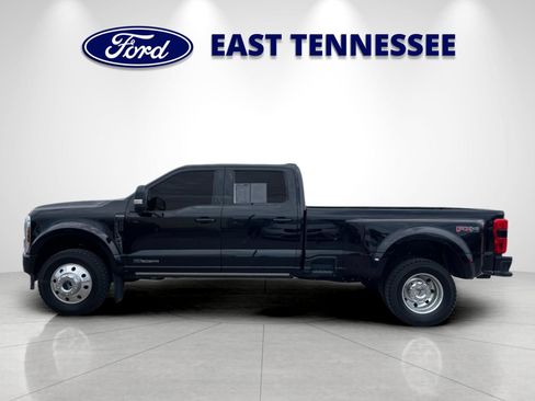 Used 2025 Ford F450 Platinum w/ FX4 Off-Road Package AWD/4WD image 6
