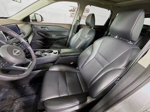 Used 2023 Nissan Rogue SV w/ SV Premium Package AWD/4WD image 26