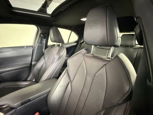 Used 2019 Lexus UX 250h F Sport w/ F Sport Premium Package image 9