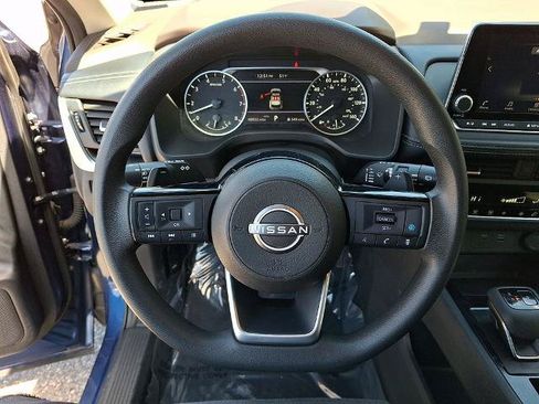Certified 2023 Nissan Rogue SV AWD/4WD image 18