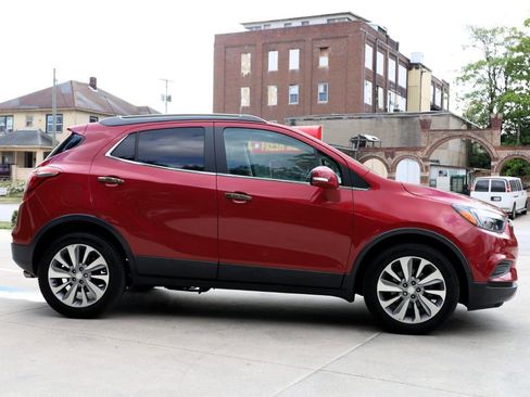 Used 2019 Buick Encore Preferred image 8