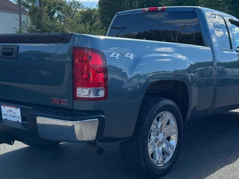 Used 2009 GMC Sierra 1500 SLE w/ Pro Grade Package image 5