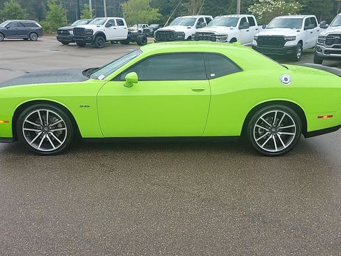 Used 2023 Dodge Challenger R/T w/ Plus Package RWD image 5