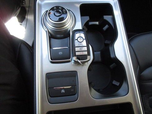 Used 2023 Ford Edge SEL w/ Convenience Package AWD/4WD image 20