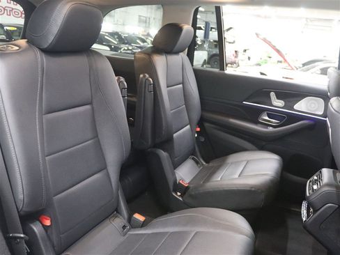 Used 2020 Mercedes-Benz GLS 450 4MATIC image 18