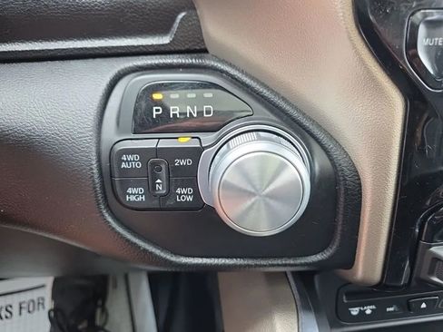 Used 2019 RAM 1500 Laramie image 27