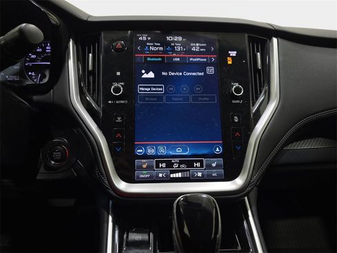 Used 2020 Subaru Outback Premium image 21