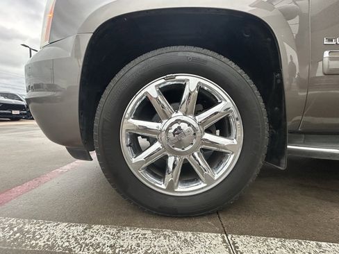 Used 2013 GMC Yukon Denali image 6