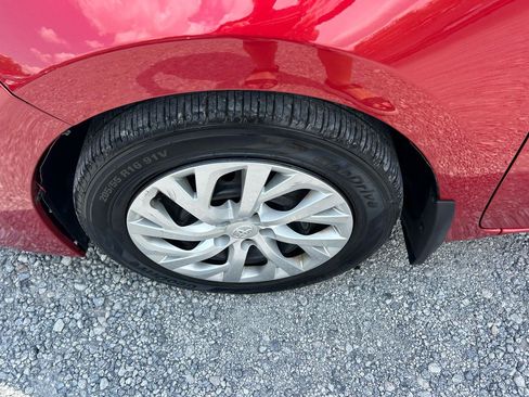 Used 2018 Toyota Corolla LE FWD image 20