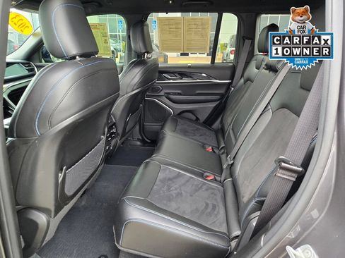 Used 2023 Jeep Grand Cherokee Trailhawk w/ Advanced Protech Group II AWD/4WD image 10