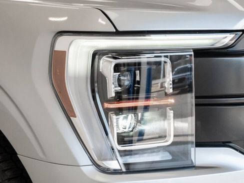 Used 2022 Ford F150 Lariat w/ Equipment Group 502A High image 8