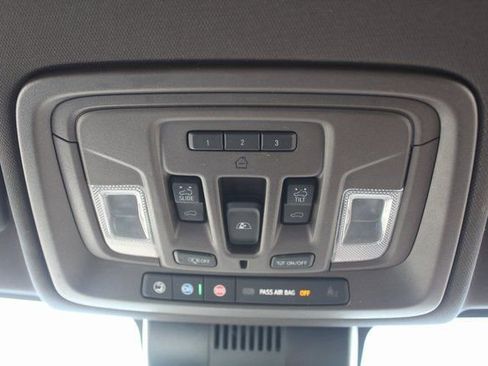 Used 2024 GMC Sierra 1500 Denali w/ Denali Reserve Package image 45