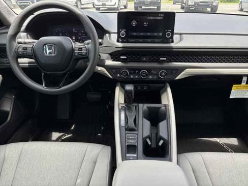 New 2025 Honda Accord SE image 2