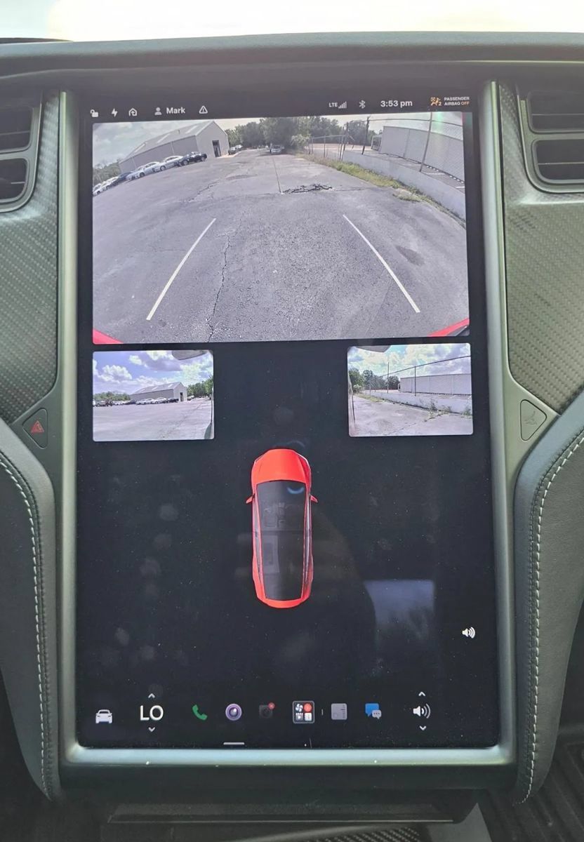 Used 2020 Tesla Model X Performance AWD/4WD image 31