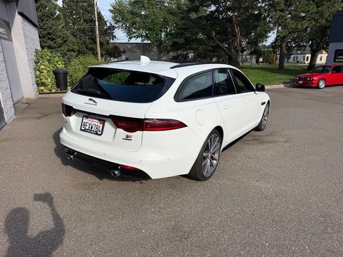 Used 2018 Jaguar XF S AWD/4WD image 6