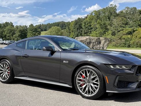 Used 2024 Ford Mustang GT Premium RWD image 1