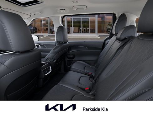 New 2026 Kia Carnival SX w/ SX Dark Edition Package FWD image 18