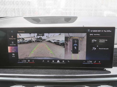 Used 2025 BMW X5 xDrive50e w/ Executive Package image 20