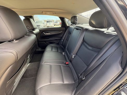 Used 2019 Cadillac XTS image 7