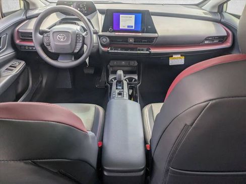 New 2026 Toyota Prius Plug-In Hybrid FWD image 12