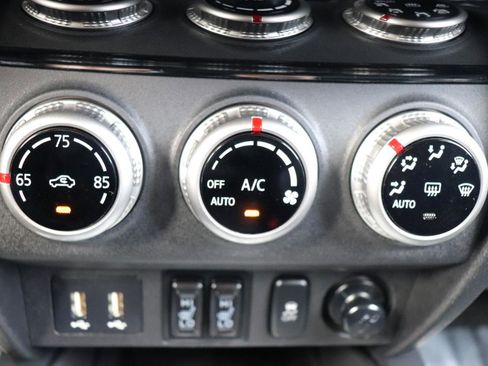 Used 2025 Mitsubishi Outlander Sport SE image 31