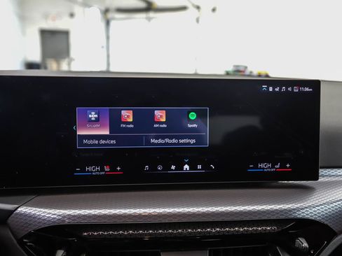 New 2026 BMW 330i xDrive Sedan w/ Convenience Package image 17