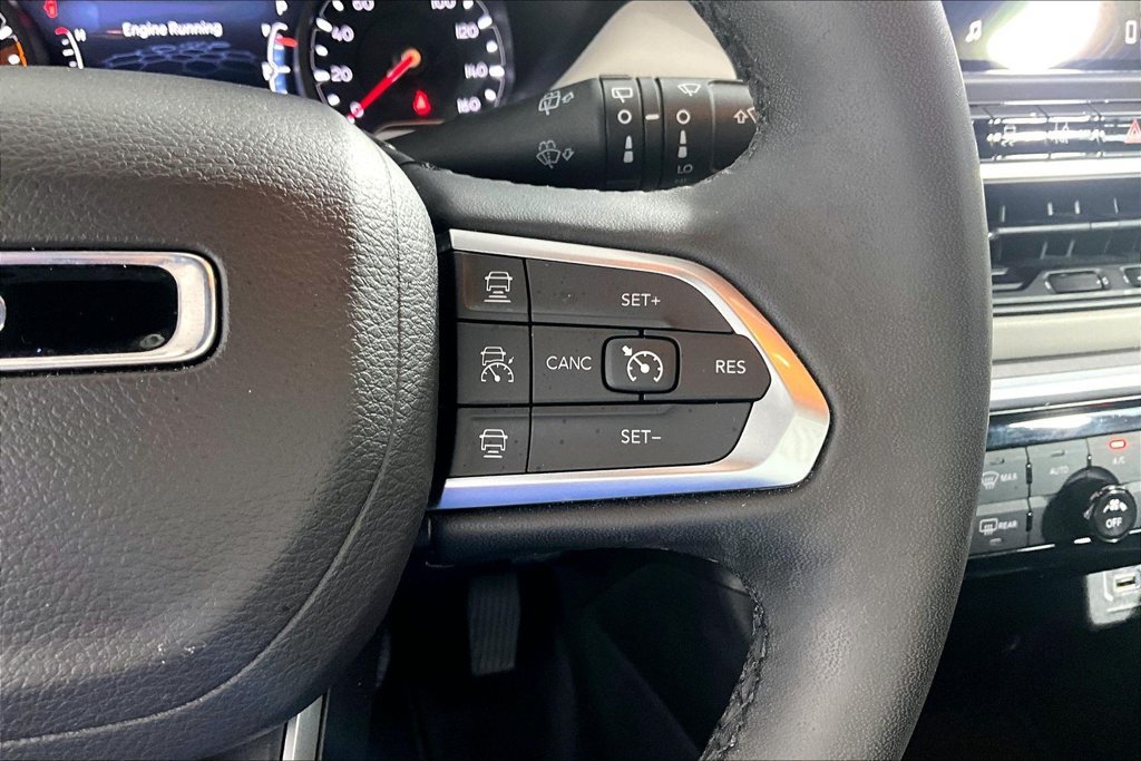 Used 2025 Jeep Compass Limited AWD/4WD image 19