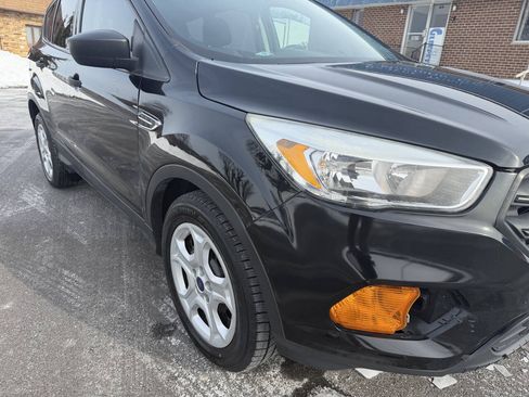 Used 2017 Ford Escape S FWD image 7