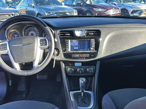 Used 2012 Chrysler 200 Touring image 12