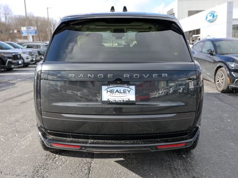 Used 2024 Land Rover Range Rover Autobiography image 9