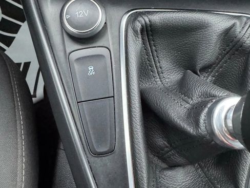 Used 2017 Ford Focus ST image 46