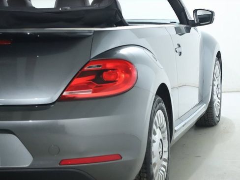 Used 2016 Volkswagen Beetle 1.8T S image 43