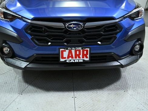Used 2025 Subaru Crosstrek 2.0i Premium image 18