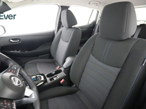 Used 2024 Nissan Leaf SV Plus FWD image 4