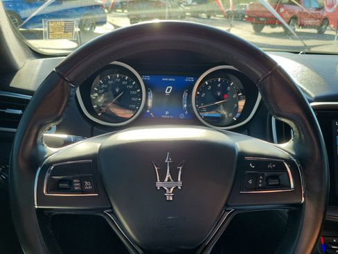 Used 2018 Maserati Ghibli image 15