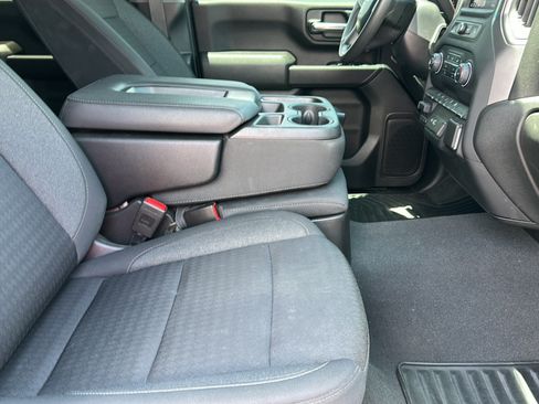 Used 2024 Chevrolet Silverado 2500 Custom w/ Custom Convenience Package AWD/4WD image 22