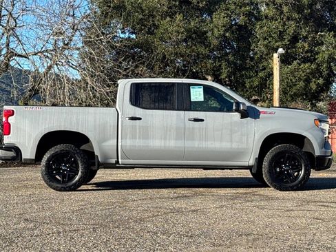 Certified 2024 Chevrolet Silverado 1500 LT Trail Boss w/ LT Trail Boss Premium Package image 3