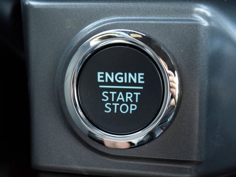 New 2026 Ford F150 XLT w/ Equipment Group 302A MID image 15