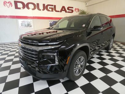 Used 2025 Chevrolet Traverse LT
