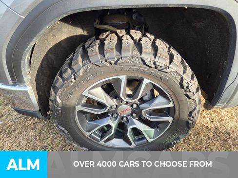Used 2023 GMC Sierra 1500 SLT w/ SLT Premium Package image 2