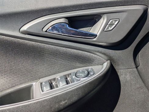 Used 2023 Chevrolet Malibu LT image 13