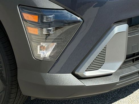 New 2026 Hyundai Kona SE image 24