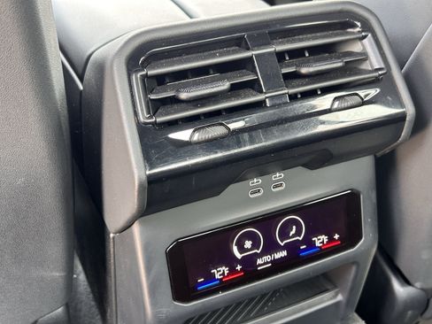 Used 2026 BMW 530i RWD image 29